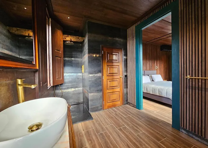 4-5 Star Ecoresort Portobali 住宿加早餐酒店 Jugueiros